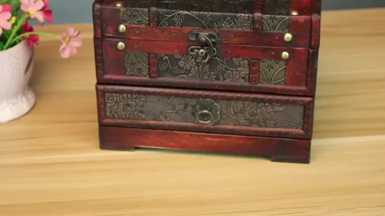 1 Set Elegant Vintage Wooden Jewelry Box w/Mirror - Classic Design, Necklace & Earring Storage