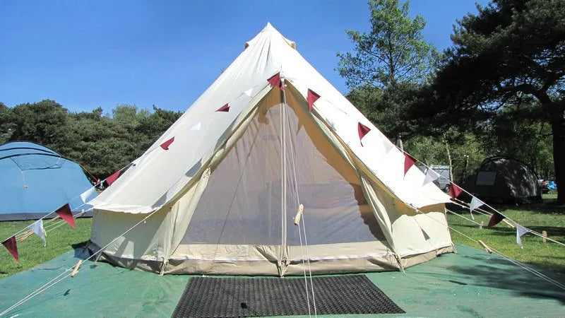 Luxury 4M Cotton Canvas Bell Tent With Stove Hole For 3-5 Persons Glamping