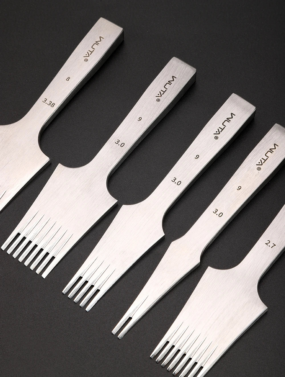 WUTA 1pc High Quality Sharp Leather Chisel French Style Pricking Iron Die-steel/ Punching Tool