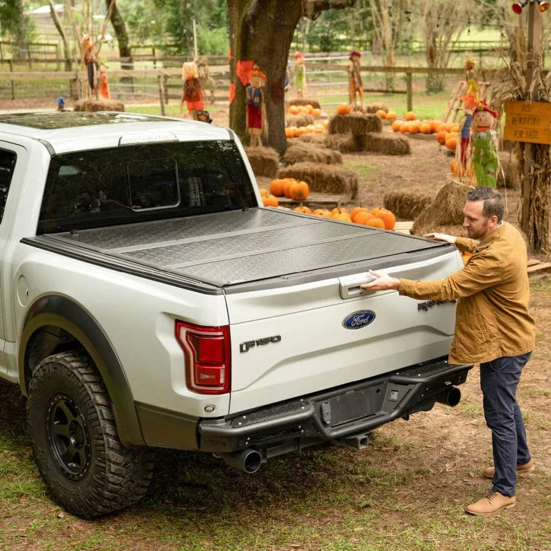 Gator EFX hard tri-fold truck bed tonneau cover | gc34008 | 2019-2022 Dodge Ram 1500 w/o RamBox