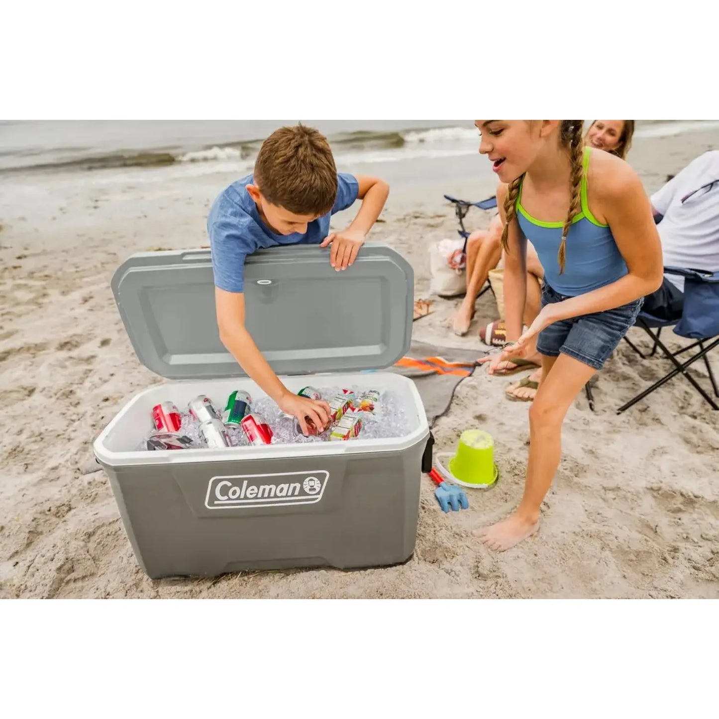 70QT Hard Chest Cooler Silver Ash Long Refrigeration Time Rotatable Handle for Easy Carrying