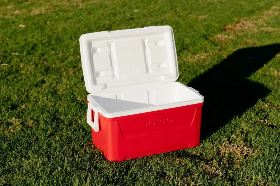 Igloo 48 QT Laguna Ice Chest Cooler, Red