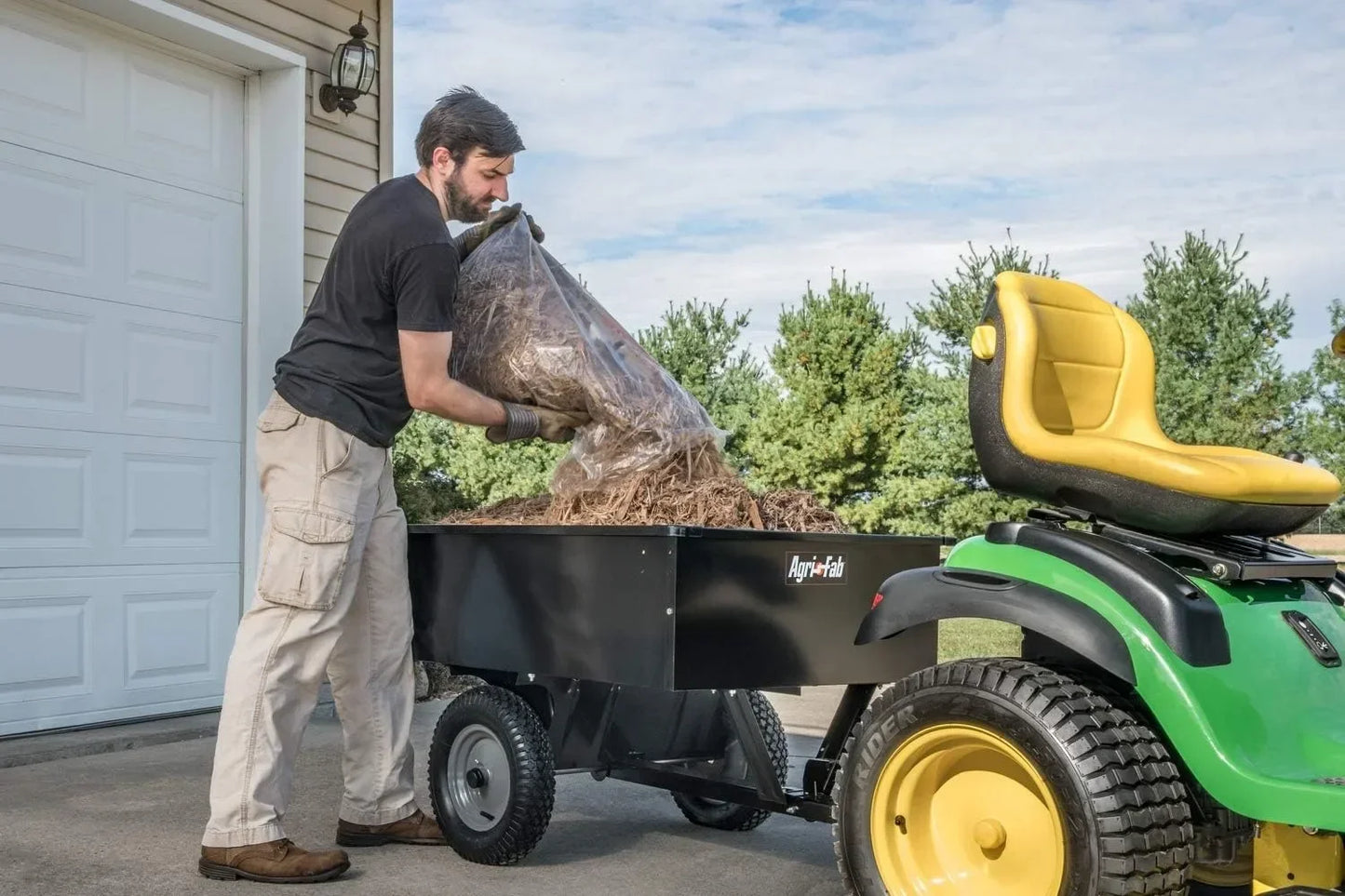 750-Pound Max Utility Tow Behind Dump Cart, Black 45-0101